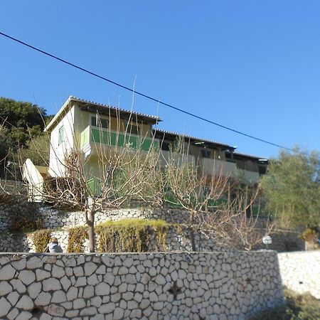 Harmony Apartman Kalamíci Kültér fotó